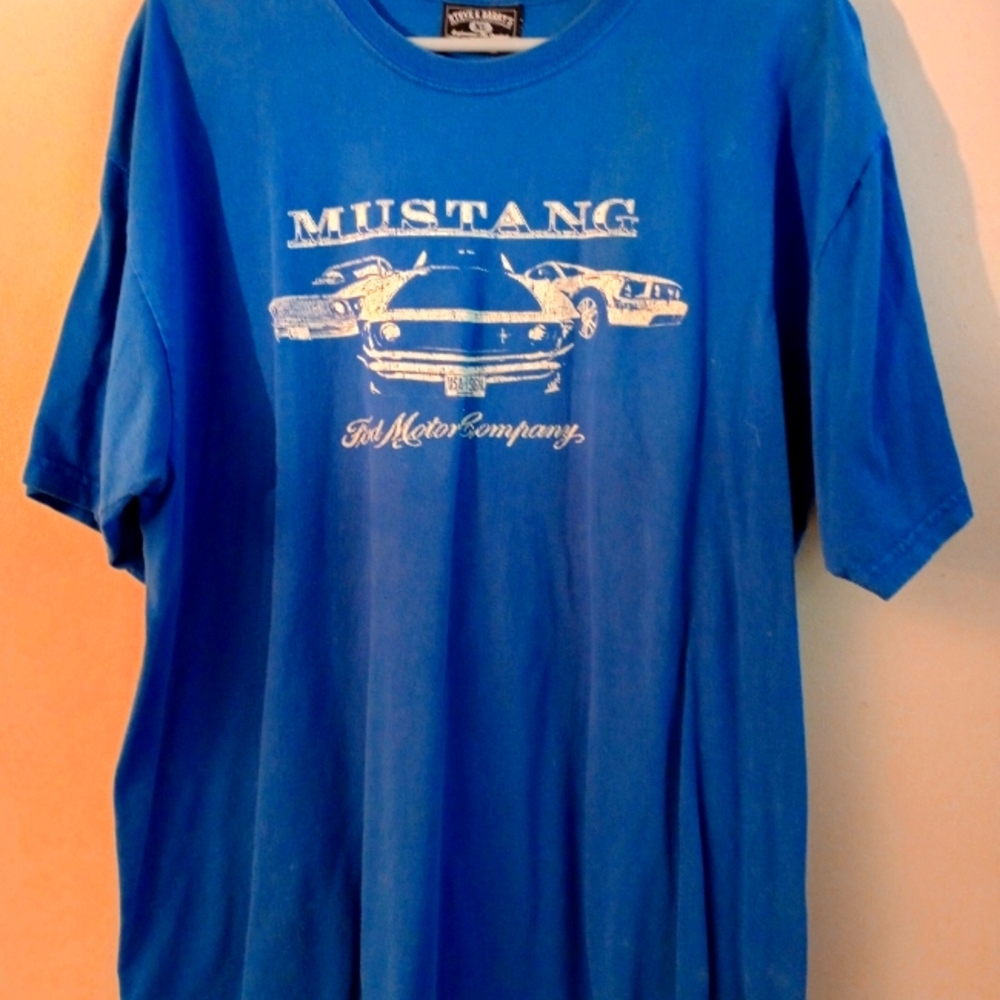 Vintage Steve and Barry's t shirt